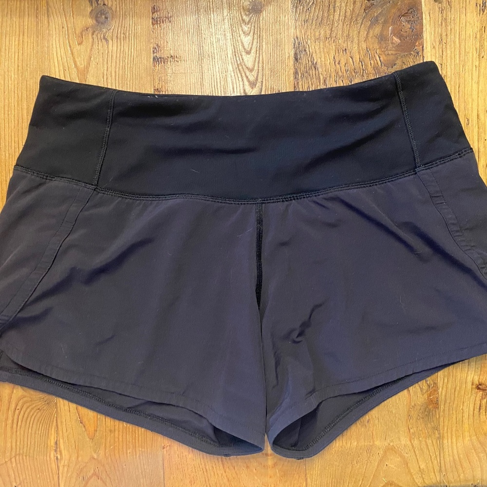 Lululemon Black Speed up shorts